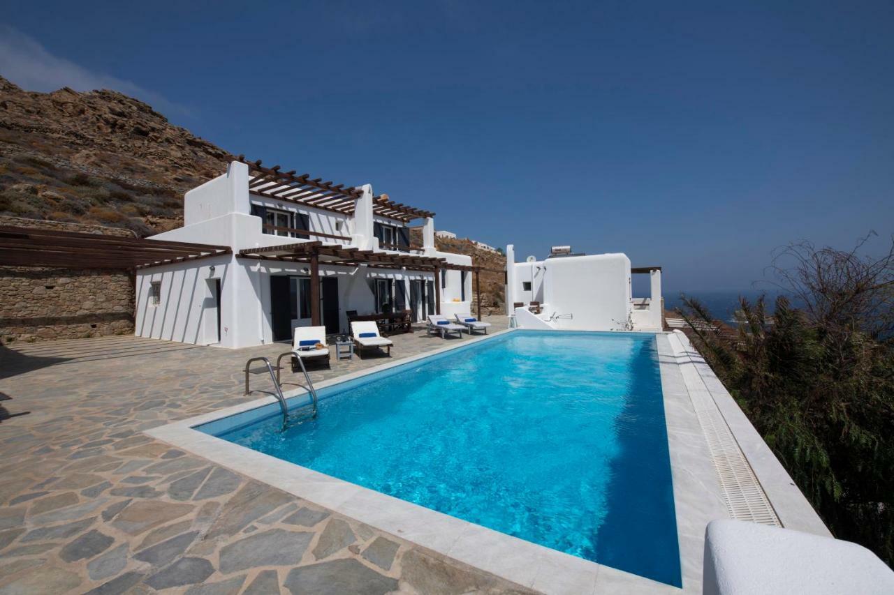 Siourdas Mykonos Villas Agios Sostis  객실 사진